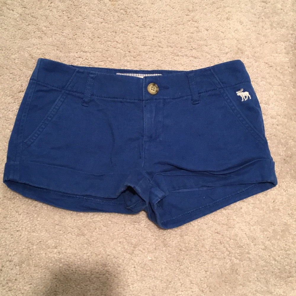 blue shorts